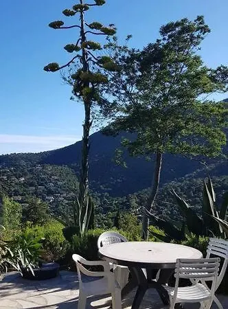 3 Avec Vue Mer